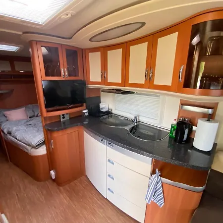 Luksusowy Kemping Leśna